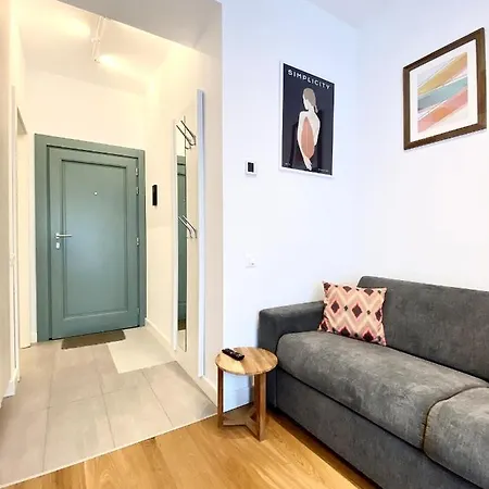 Mountain Trail Apartment